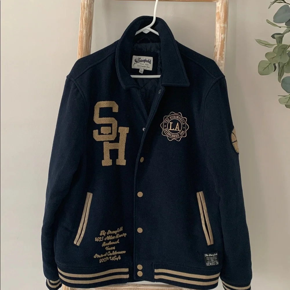 THE STRONGHOLD | XL | VARSITY JACKET - Picture 3 of 9